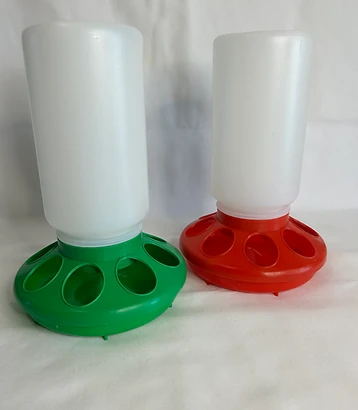 1 Quart Screw On Jar + Feeder Base